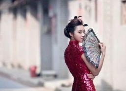 旗袍旗袍,旗袍的古典韵味与现代演绎