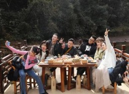 春日迟迟再出发 超前彩蛋